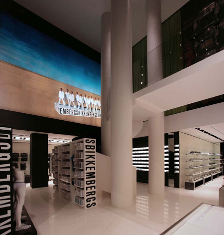 Dirk bikkembergs showroom discount milano