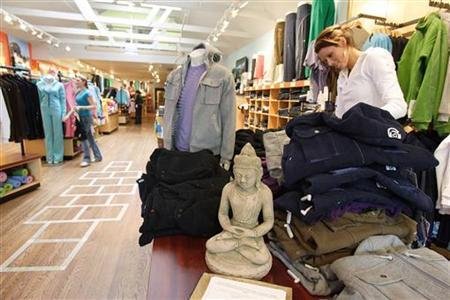 Lululemon quarterly sales rise, shares jump