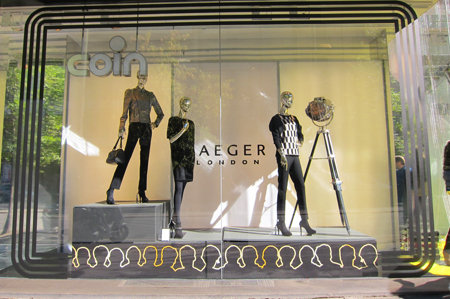 Jaeger London, Coin