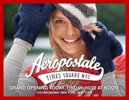 Shoppers and workers in the new Aeropostale clothing store in Times Square  in New York on opening day Stock Photo - Alamy