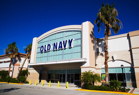 More than 860 Old Navy stores will open for 36 hours before Christmas