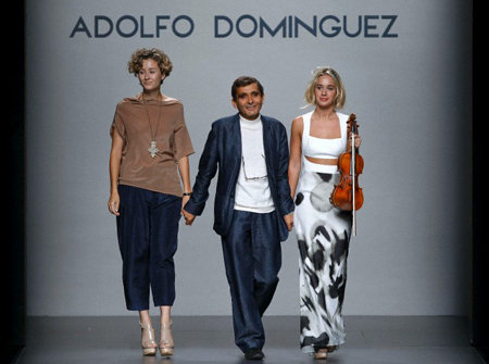 Círculo de la Moda de Bogotá, Adolfo Dominguez