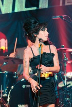 Amy Winehouse, 芬迪