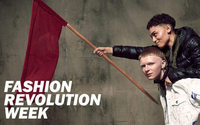 Fashion Revolution Week: Flashmob am Alexanderplatz
