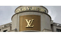 Louis Vuitton inaugure sa boutique phare sur les Champs-Elysées le 09/10