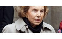 Liliane Bettencourt "va très bien", assure son avocat