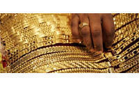 World gold demand dips on jewellery slump