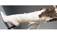 Une pétition contre des bottes en fourrure de Neiman Marcus