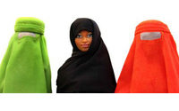 意大利展出穿穆斯林罩袍的芭比娃娃
