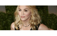 Madonna deve lançar linhas de roupas