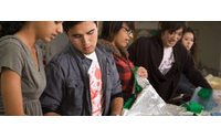 La Escuela de Diseño ESNE entrega nueve Becas Jóvenes Creadores 2010 para el curso 2010-2011