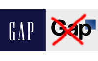 Gap dà ascolto ai suoi fan su internet e ripristina il vecchio logo
