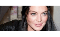 Lindsay Lohan diseña una nueva línea de bolsos durante su rehabilitación