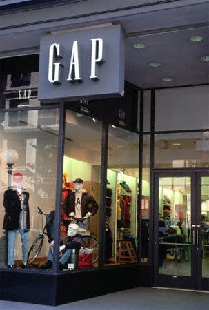 Gap opens first China store, banks on rising incomes