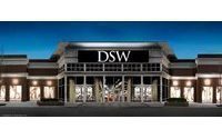 DSW to merge with Retail Ventures; ups FY profit view