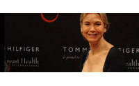 Renee Zellweger e Tommy Hilfiger insieme per la lotta al cancro al seno