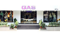 Gas apre a Mumbai in India