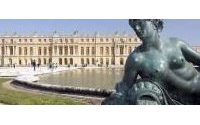A Versailles, les robes d'hier et d'aujourd'hui se font face