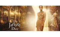 シャーリーズ・セロン主演 Dior香水の新作フィルムが世界同時公開