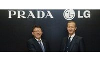 Prada rinnova la partnership con LG