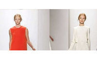 Calvin Klein Collection adelanta su visión de moda femenina del próximo otoño