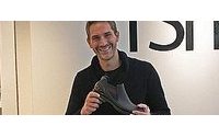L'imprenditore Luca Sabbioni: "Con le mie creazioni faccio le scarpe a questa crisi"