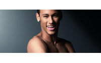 Neymar fotografa underwear