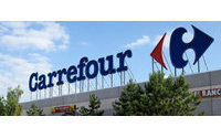 New Carrefour boss to meet unions amid job cut fears