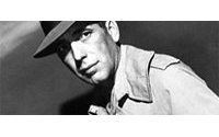 Burberry: da eredi di Humphrey Bogart causa per uso immagine