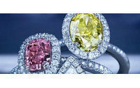 De Beers sees tough 2012 ending on a brighter note