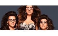 Las hermanas Kardashian presentan su primera colección de gafas