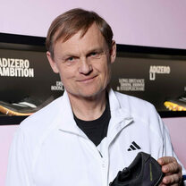 En forme olympique, le patron d'Adidas tacle Nike sur l'accord avec la fédération allemande de football