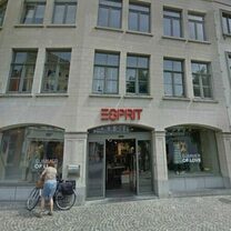 Esprit se declara en quiebra en Bélgica