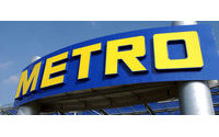 Metro expects sales and earnings to rise again in 2015