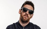 Hawkers ficha a Messi, que lanza por primera vez una marca de gafas de sol