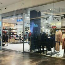 Solera sube la persiana de una nueva tienda en Valladolid