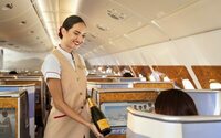 阿联酋航空成为全球唯一获授权在机上提供酩悦、凯歌和唐·佩里侬香槟的商业航空公司