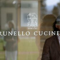 Brunello Cucinelli apresenta desempenho sólido no primeiro trimestre e triunfa na China