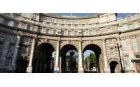 Armani envisagerait d’ouvrir un hôtel dans un monument londonien