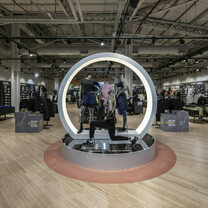 Nike reinaugura su tienda en el centro comercial Alcorta de Buenos Aires