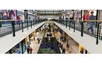 Carrefour to buy 127 Klepierre malls for 2 billion euros