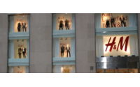 H&M sales jump 17 pct in July, beating consensus