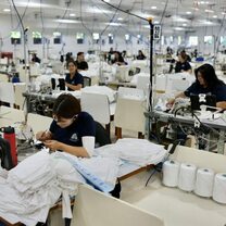 Beehive Clothing Paraguay desembolsa más de 1 millón de dólares para potenciar su producción