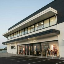 M&S anticipa mayores costes y se desploma en la Bolsa de Londres, a pesar de la buena campaña navideña
