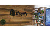 Shopify partners with U.S. Postal Service to woo more retailers