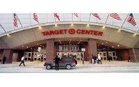 Target profit slipped in winter holiday quarter