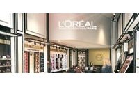 L'Oreal chief very optimistic about 2015