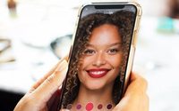 Google запускает опцию виртуального тестирования макияжа
