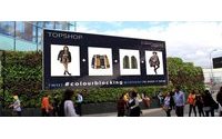 Topshop offers customers new runway trendspotting technology