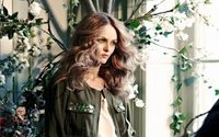 Vanessa Paradis modelt für H&M